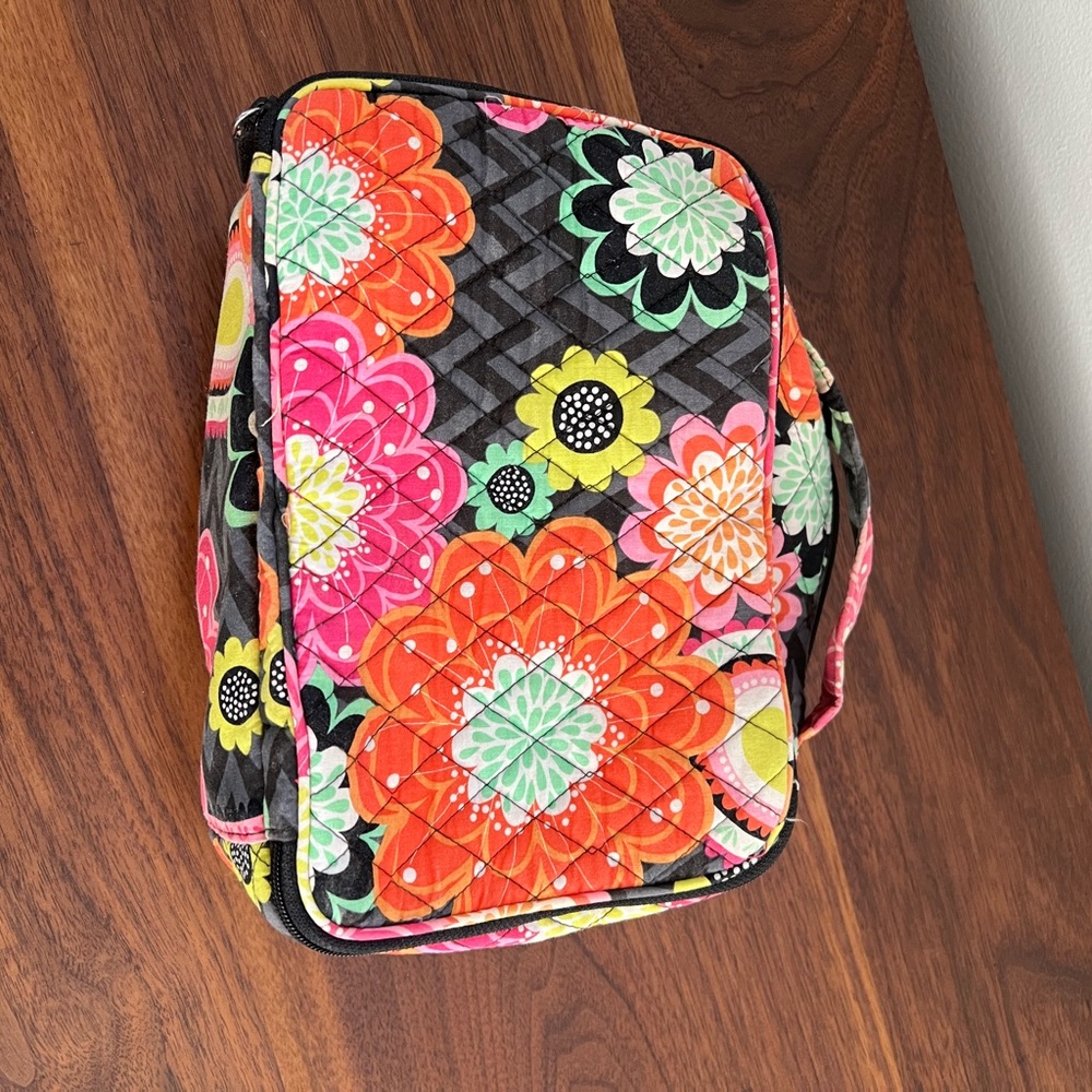Vera Bradley cosmetic case